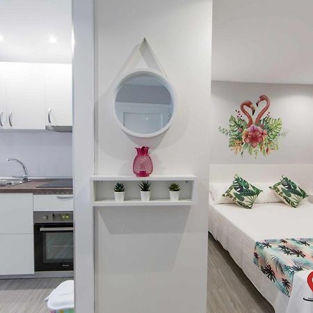 Roses Apartments Tropical Loft Vista Mar Lateral Dış mekan fotoğraf